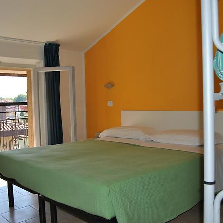 Le Aromatiche B&B Viserbella di Rimini Extérieur photo