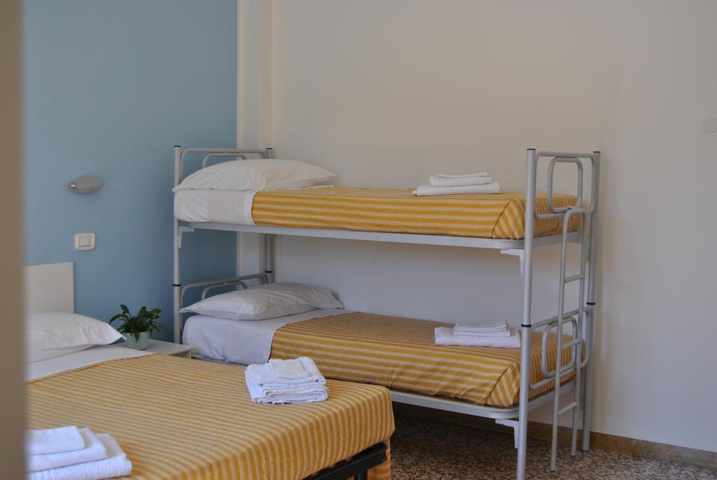 Le Aromatiche B&B Viserbella di Rimini Extérieur photo
