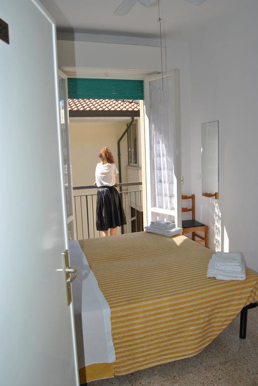 Le Aromatiche B&B Viserbella di Rimini Extérieur photo